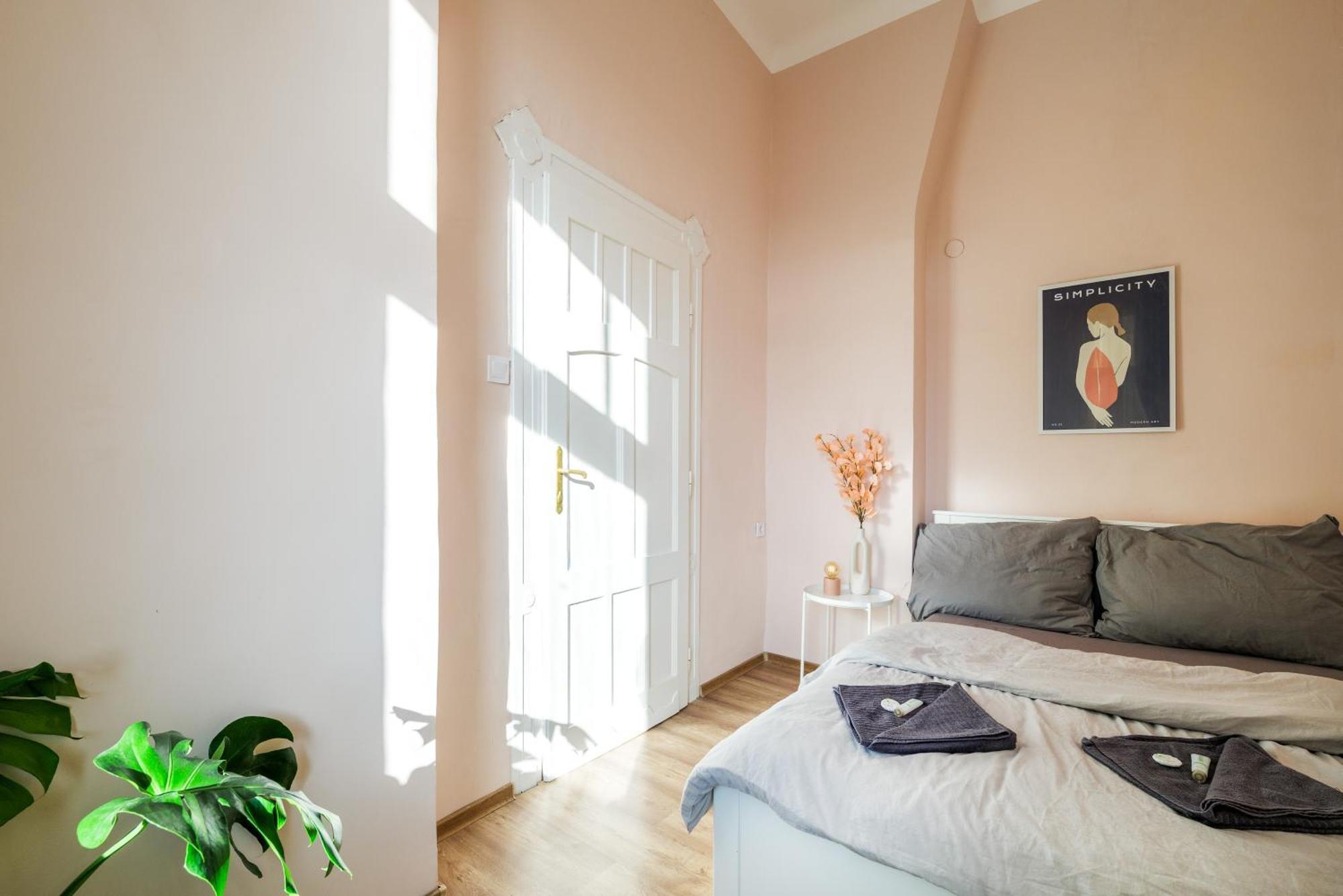 Golbarg Synagoge Apartment In Heart Of City Budapest Exterior foto